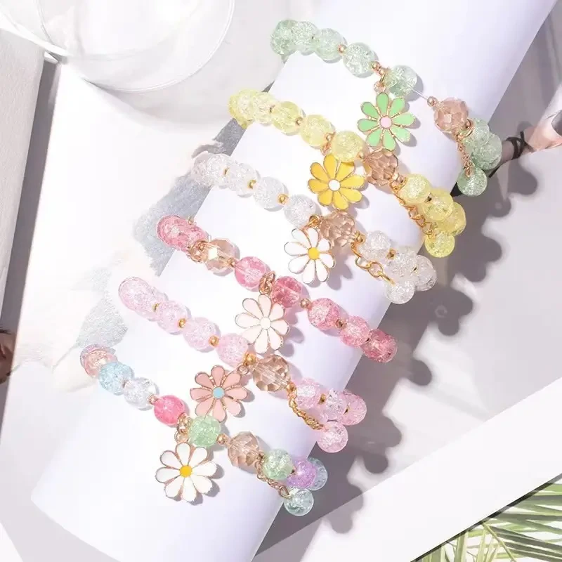Flower shape bracelet for girls and women