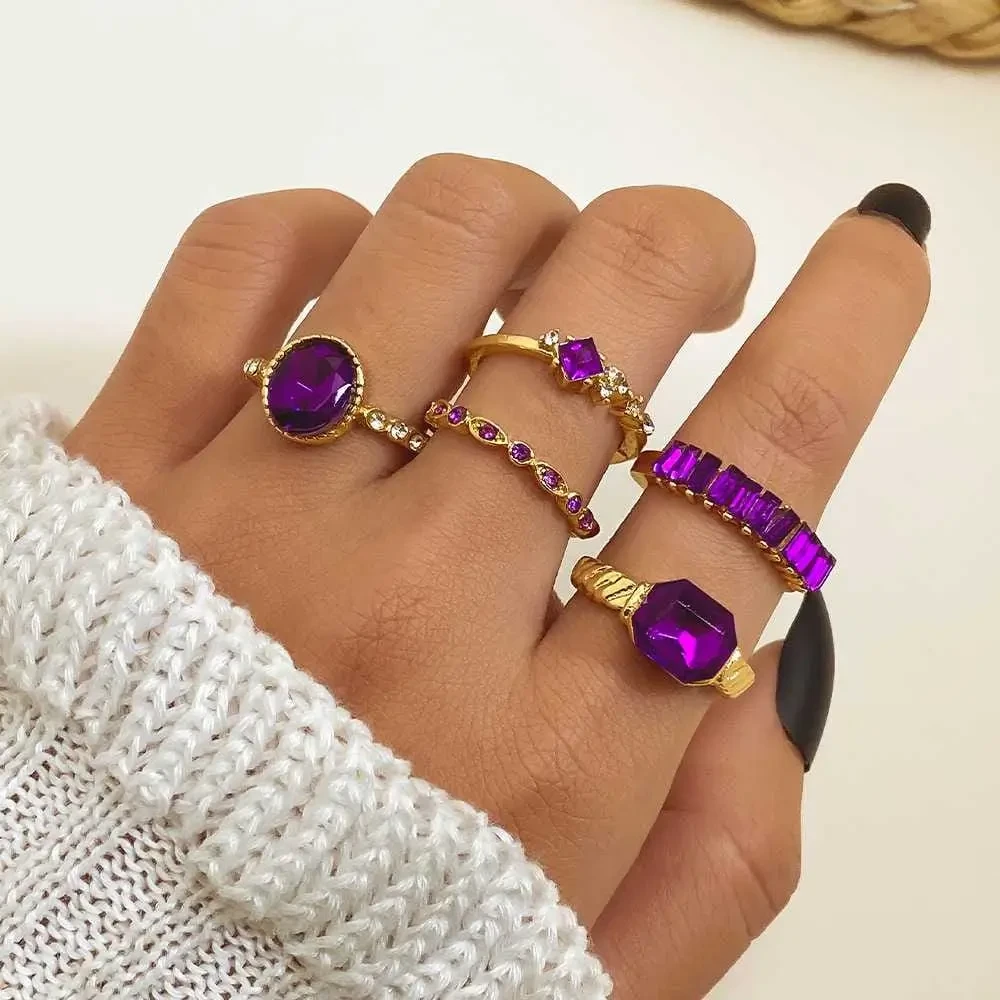 Versatile Oval Ring