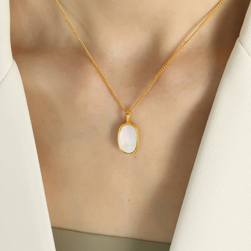 Minimalist Elegant Necklace