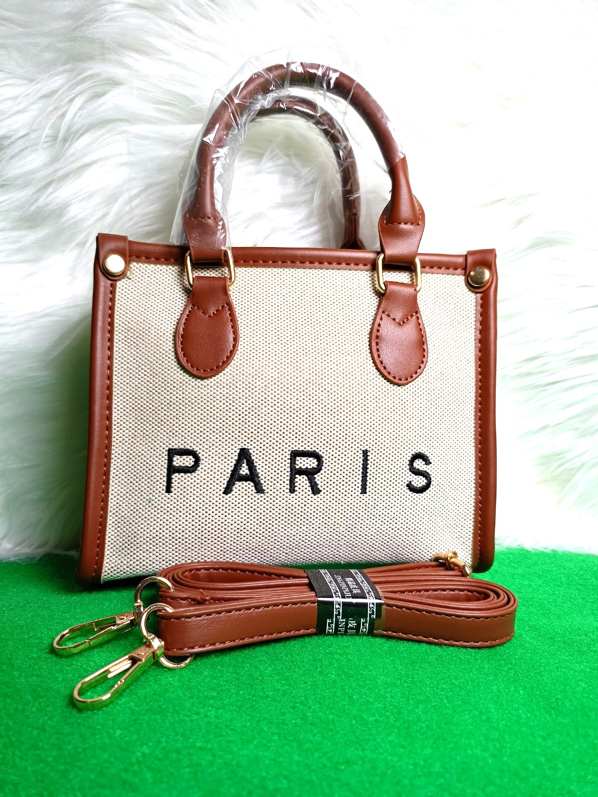 GlamTrend Fashion Handbag