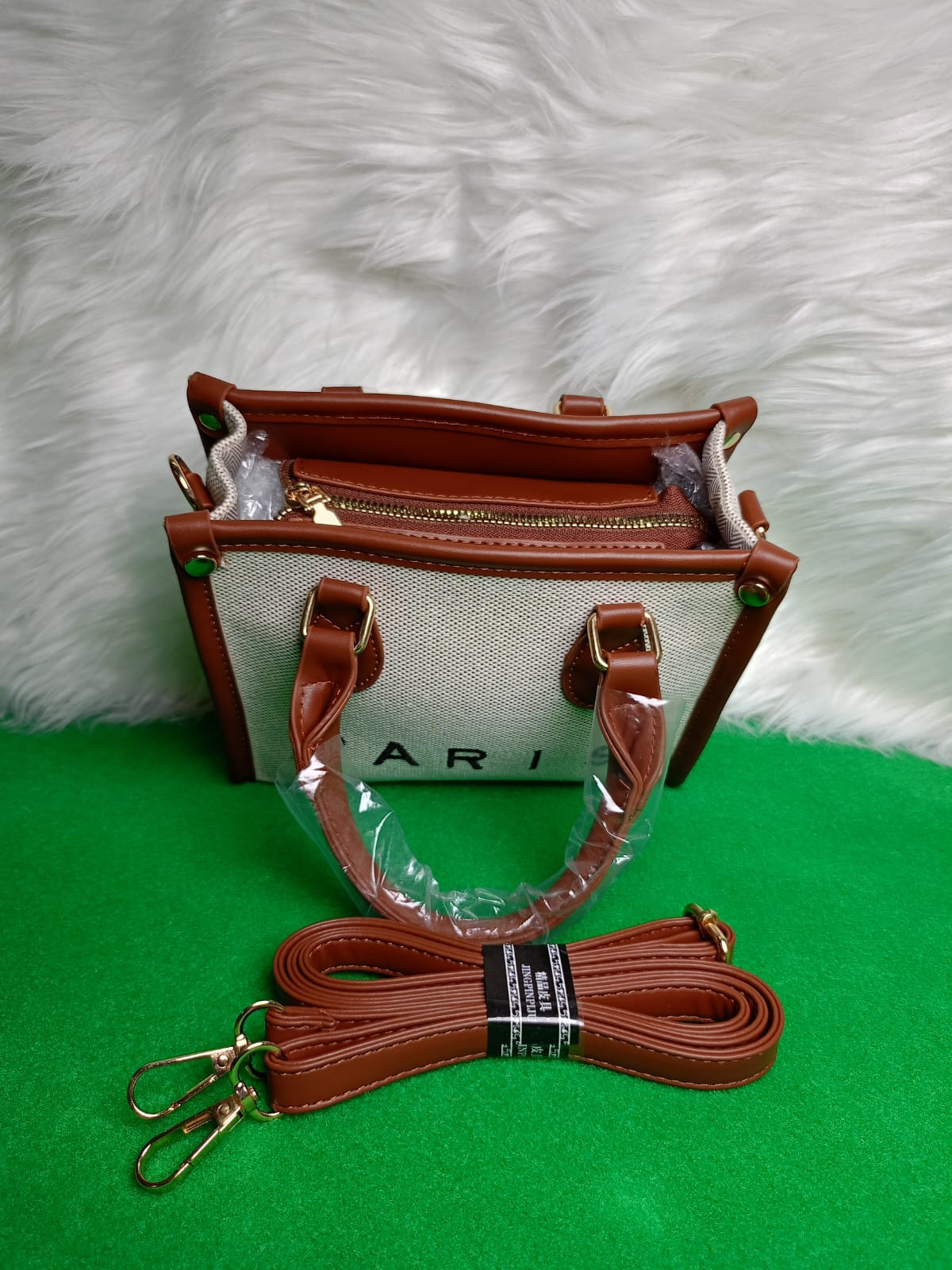GlamTrend Fashion Handbag