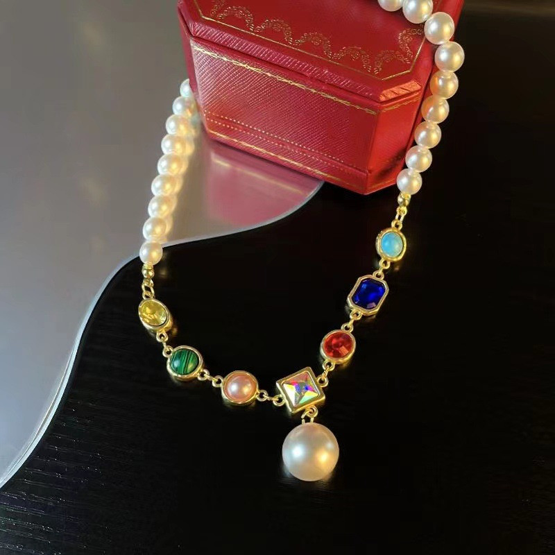 Stunning Multicolored Pearl Necklace