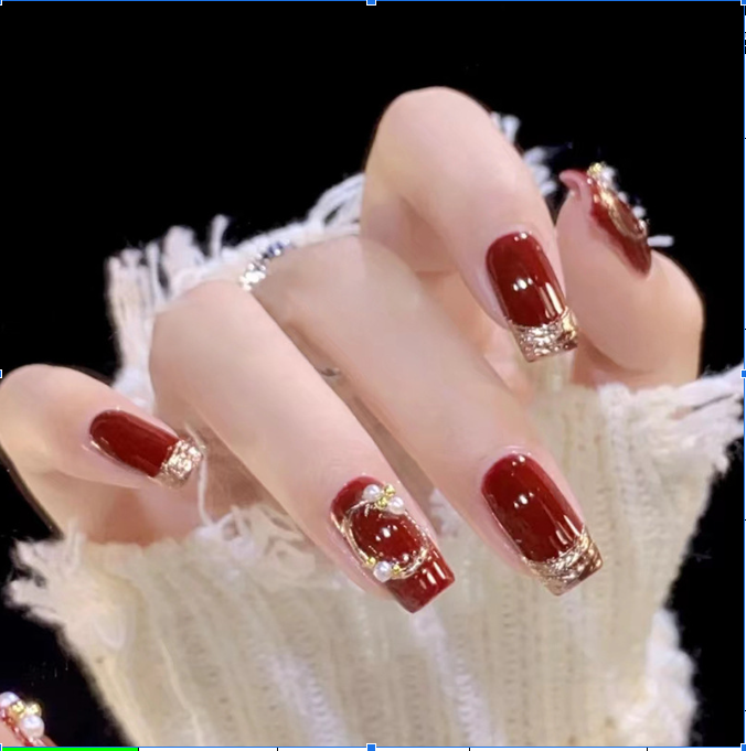 Luxury Red and Gold Press-On Nails